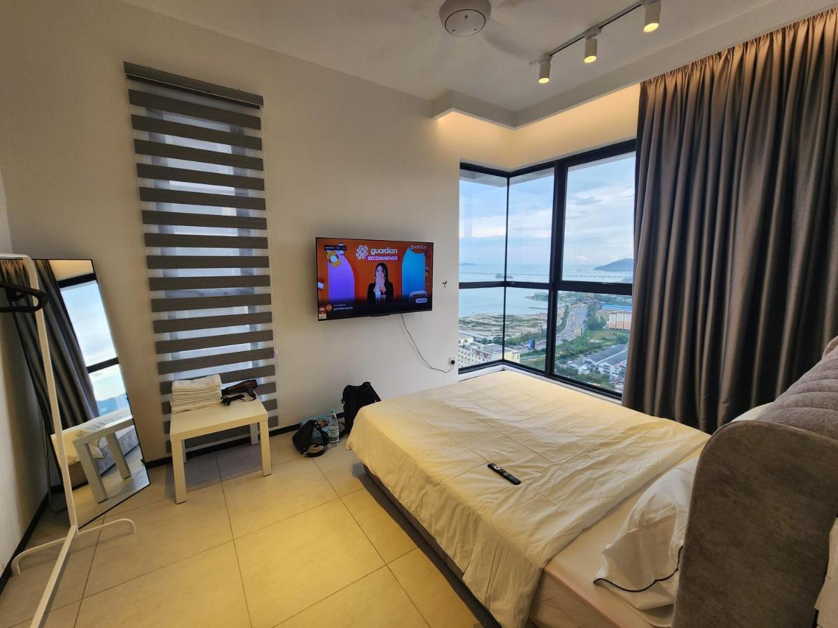 Urban Suites - Penang Jelutong Екстериор снимка
