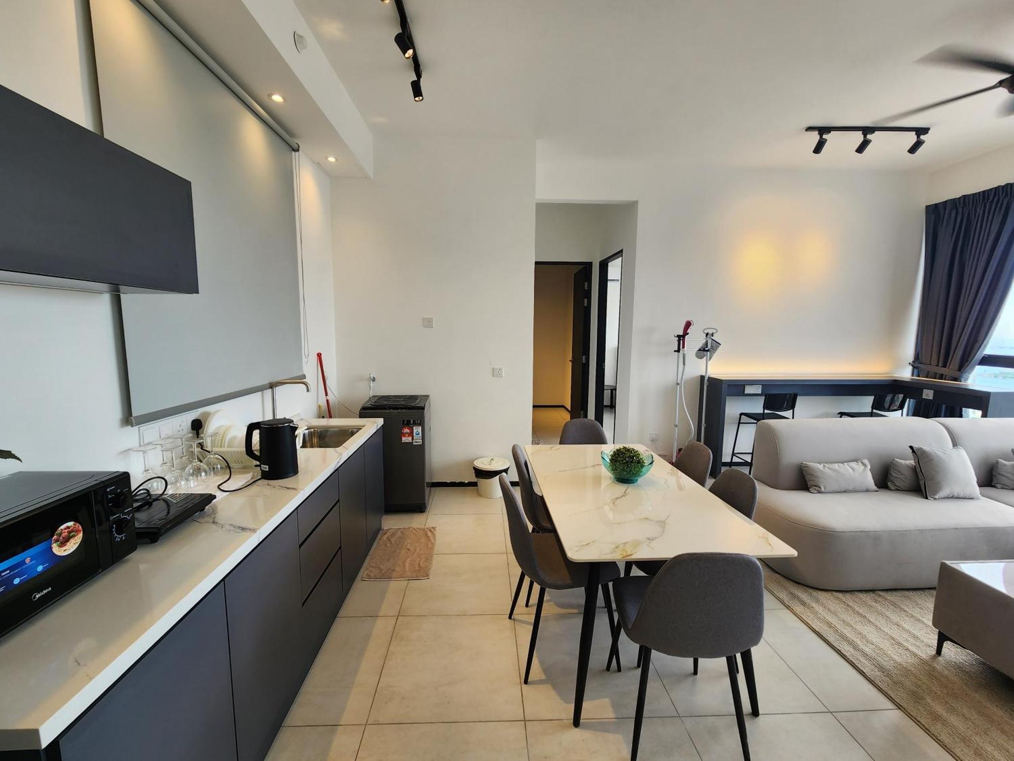 Urban Suites - Penang Jelutong Екстериор снимка