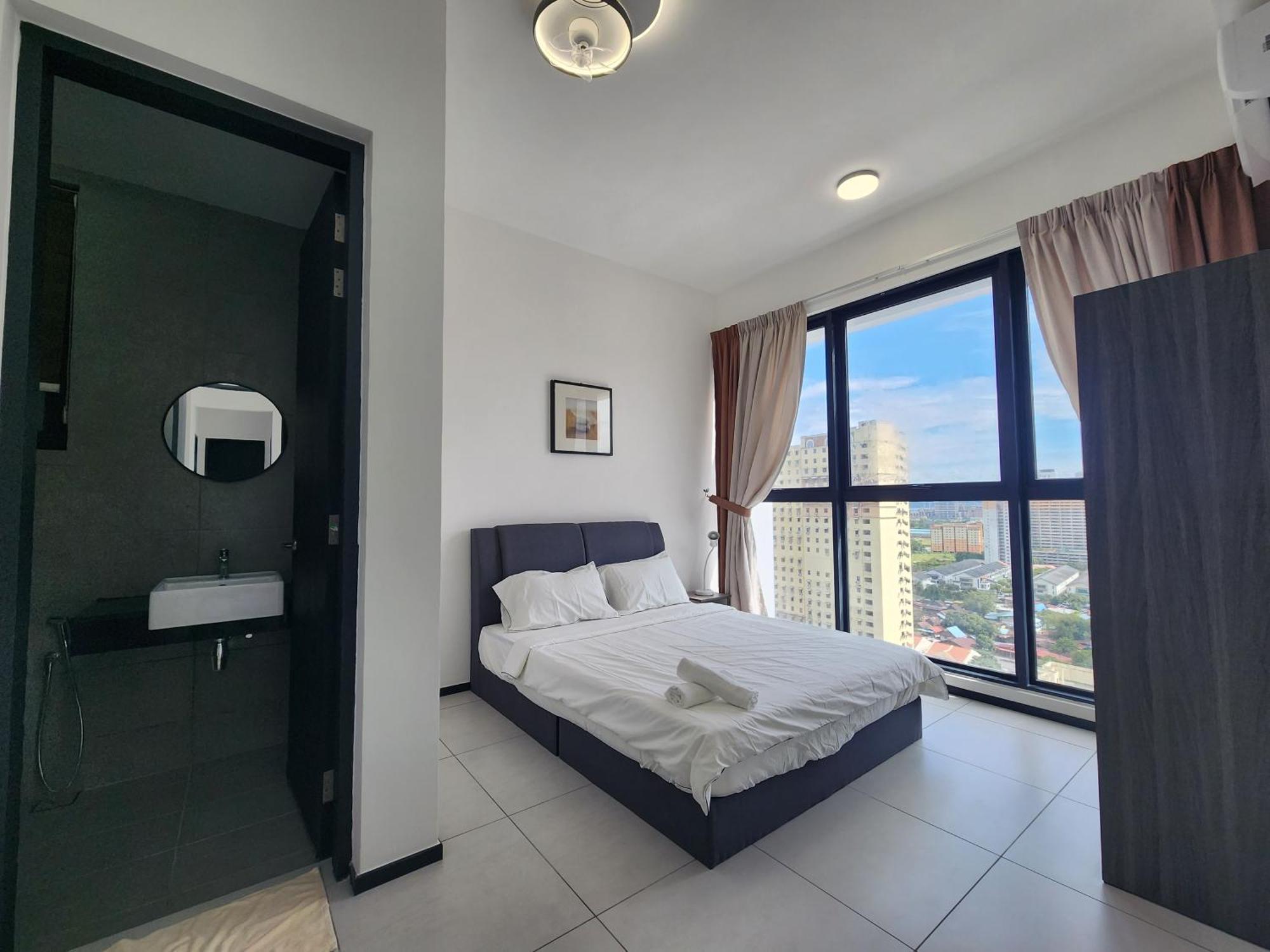 Urban Suites - Penang Jelutong Екстериор снимка